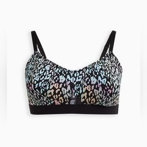 Torrid Sweeping Leopard Lightly Lined Cotton Keyhole BraletteSize 3